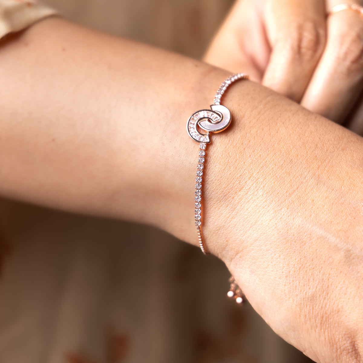 Radiant Rose Gold Knot Bracelet