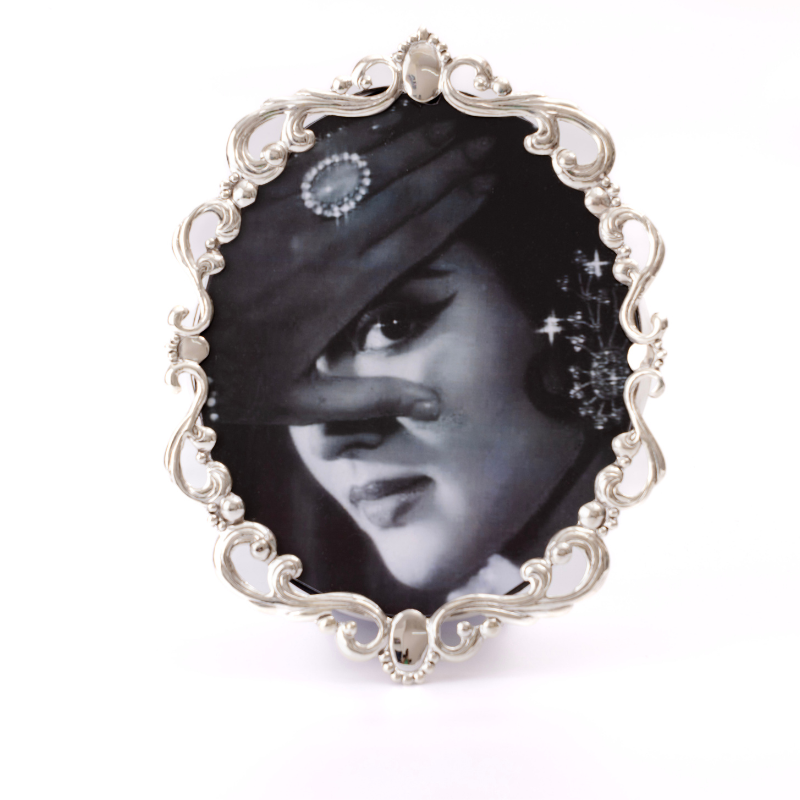 Belle Alice Photo Frame