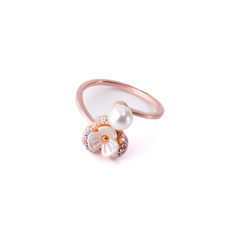 Pearl Blossom Ring