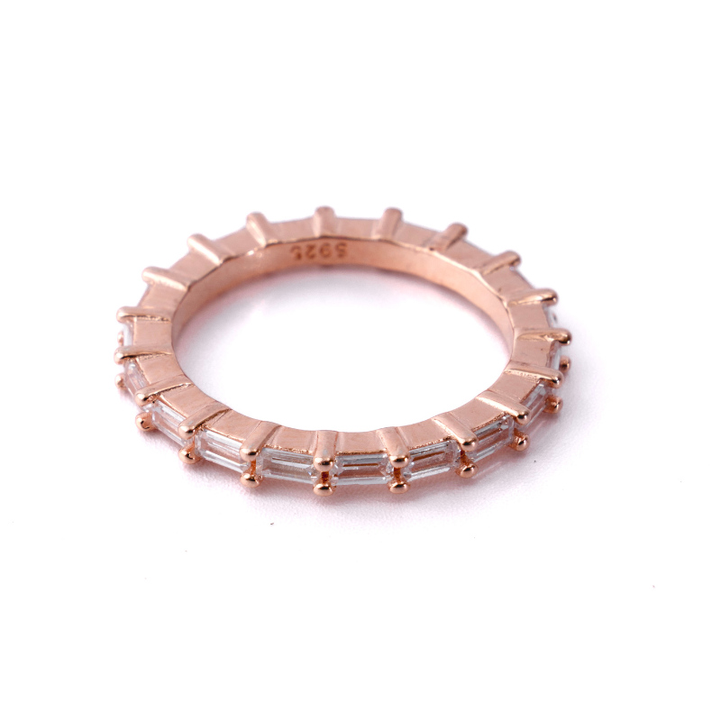 Linear Gleam Ring